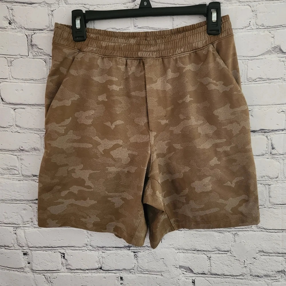 Lululemon Short - Picture 1 of 5